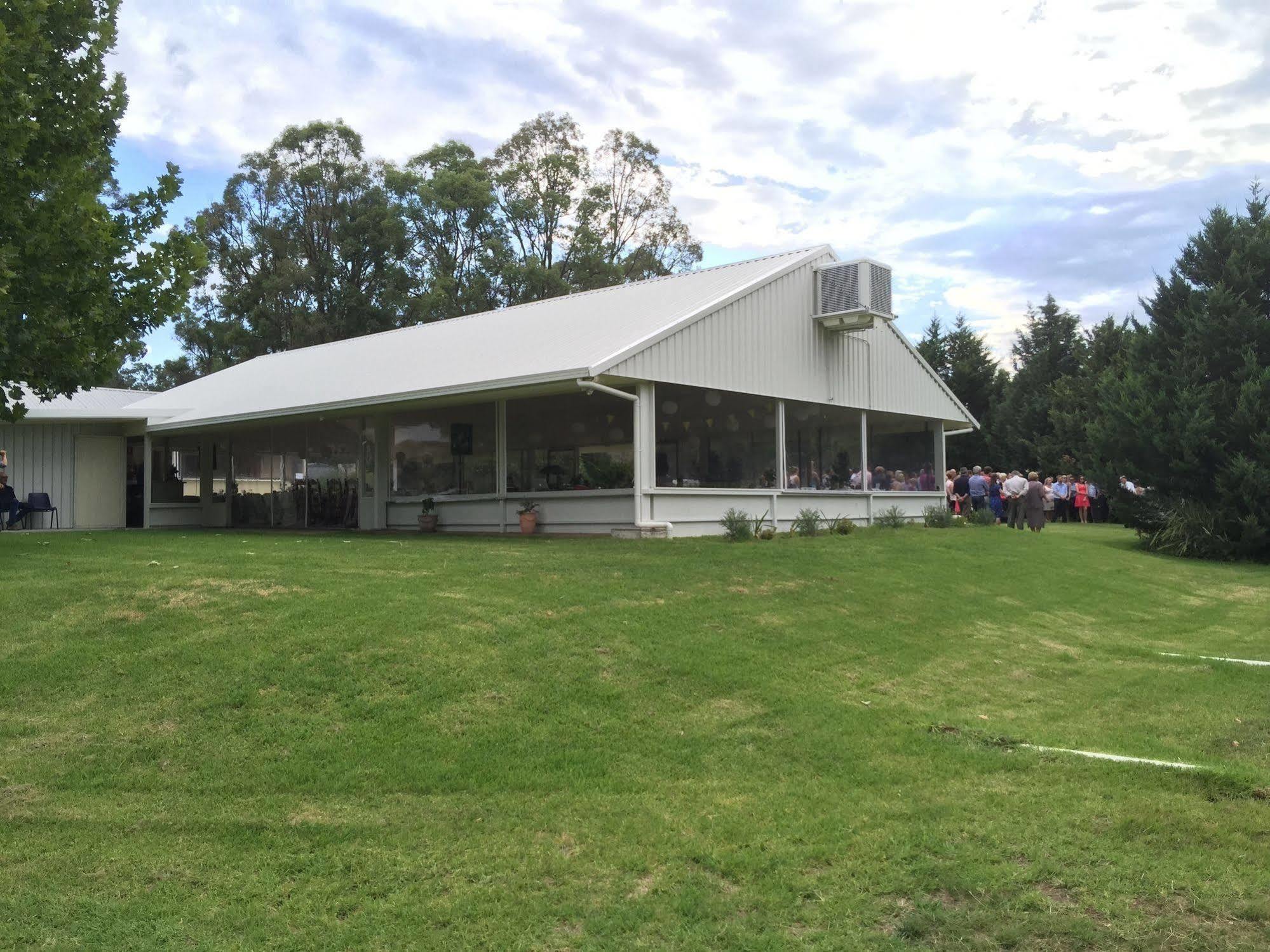 Warrumbungles Mountain Motel Coonabarabran Kültér fotó