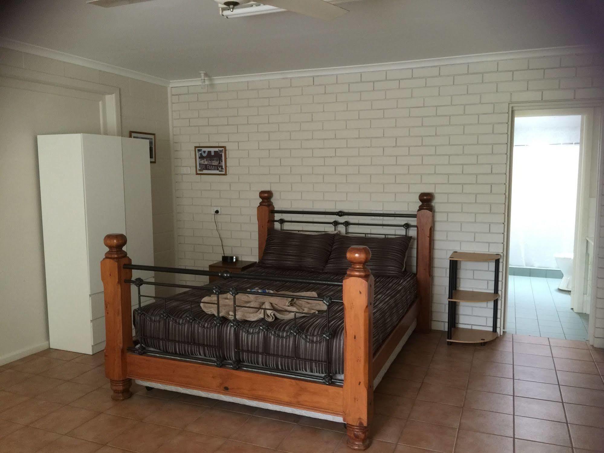 Warrumbungles Mountain Motel Coonabarabran Kültér fotó